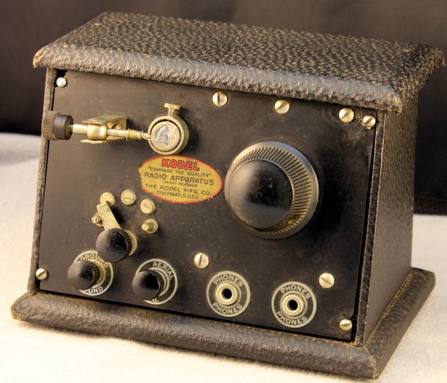 RadiolaGuy.com : Kodel Crystal Radio